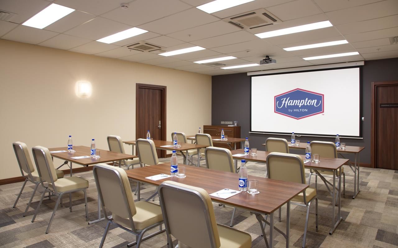 Отель Hampton by Hilton Minsk City Centre Минск-27