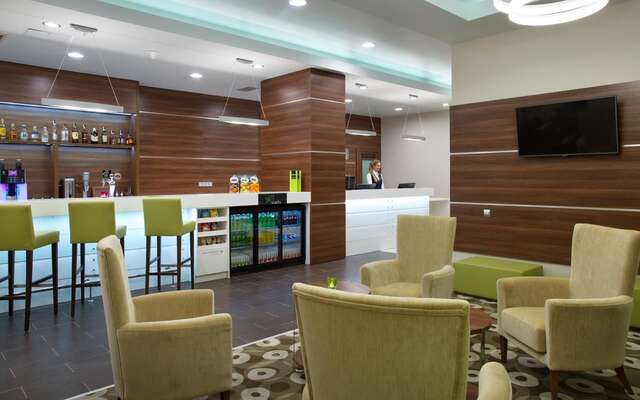 Отель Hampton by Hilton Minsk City Centre Минск-13