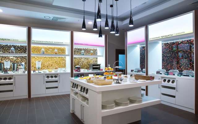 Отель Hampton by Hilton Minsk City Centre Минск-16